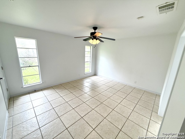 Image 15 of 35 For 14110 Stone Tree St