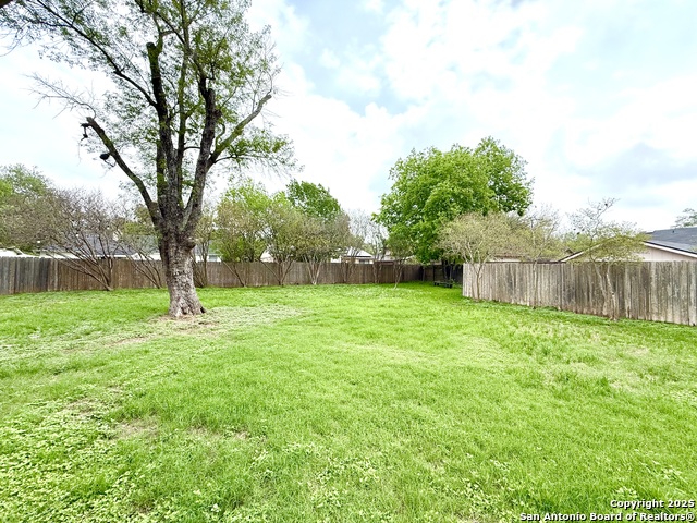 Image 31 of 35 For 14110 Stone Tree St