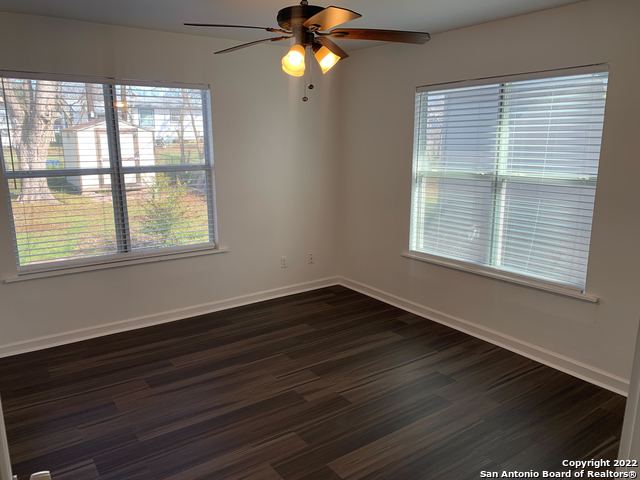 Image 11 of 26 For 319 Byrnes Dr
