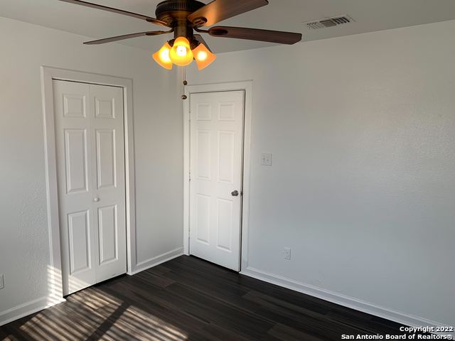 Image 15 of 26 For 319 Byrnes Dr