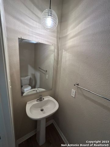 Image 9 of 26 For 5026 Summitwood  2