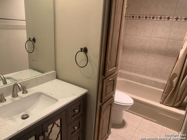 Image 17 of 22 For 11843 Braesview  2104