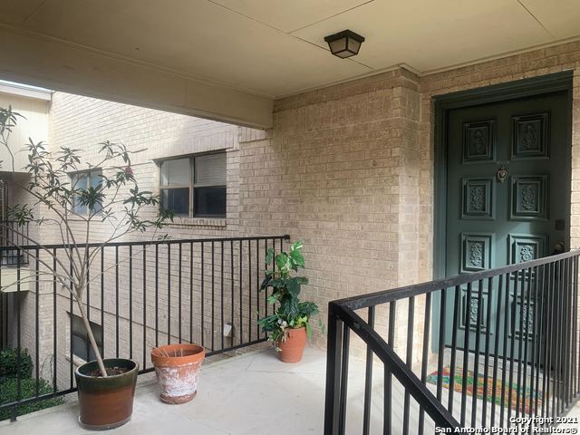 Image 3 of 22 For 11843 Braesview  2104