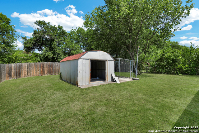 Listing photo id 21 for 5243 Overpool