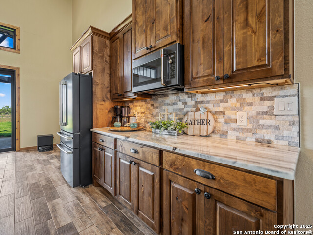 Listing photo id 16 for 12093 New Sulphur Springs