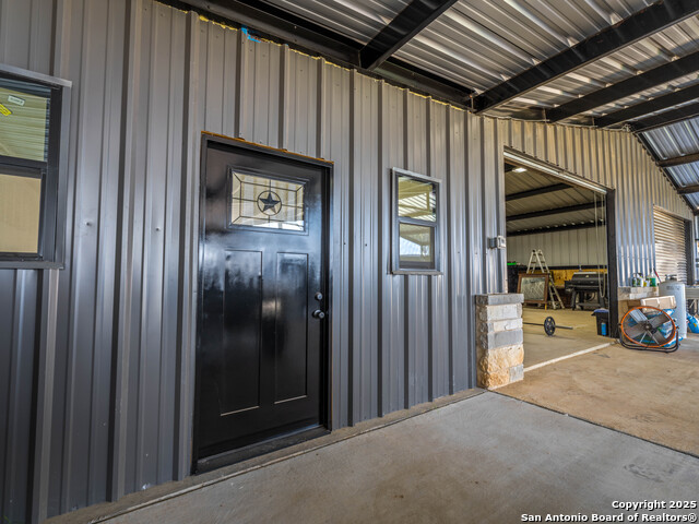 Listing photo id 39 for 12093 New Sulphur Springs