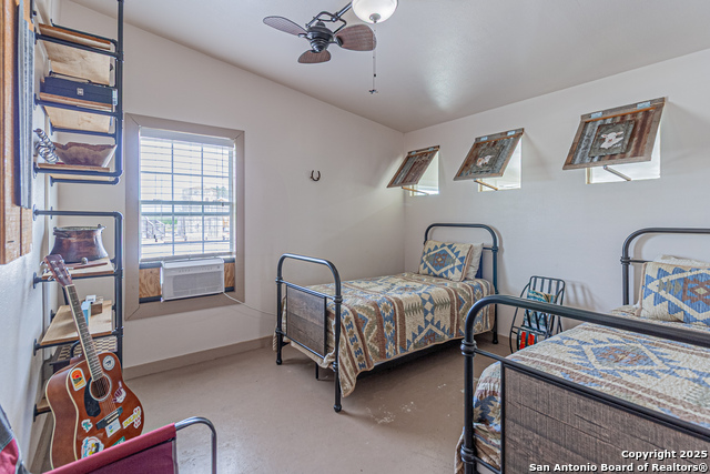 Image 10 of 42 For 7580 Fm 1144