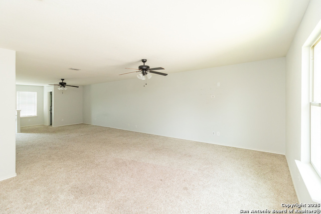 Listing photo id 23 for 13131 Piper Sonoma