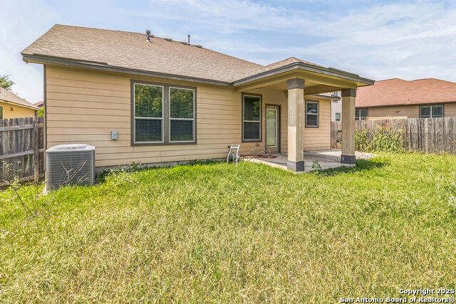 Listing photo id 26 for 13131 Piper Sonoma