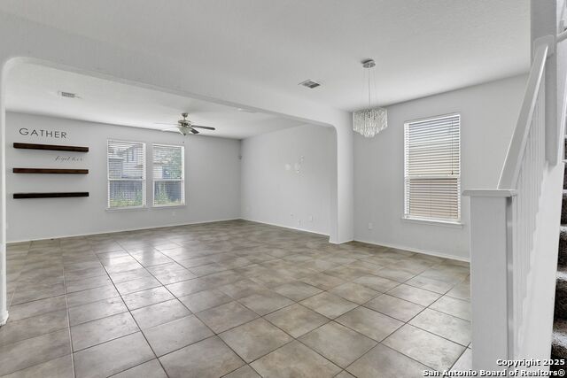 Listing photo id 7 for 13131 Piper Sonoma