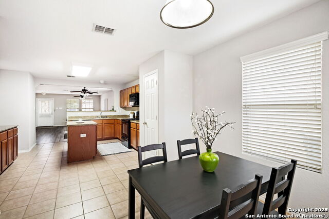 Image 15 of 39 For 9218 Hanover