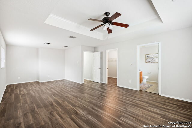 Image 18 of 39 For 9218 Hanover