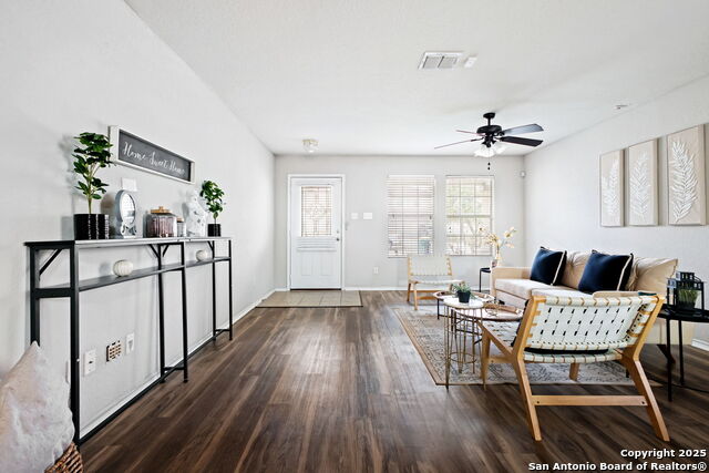 Image 6 of 39 For 9218 Hanover