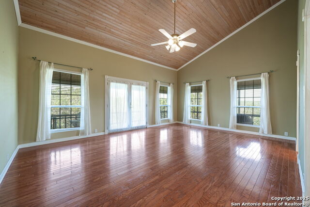 Image 14 of 50 For 388 Oak  