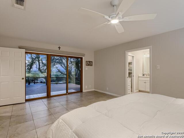 Listing photo id 12 for 320 Remington Dr