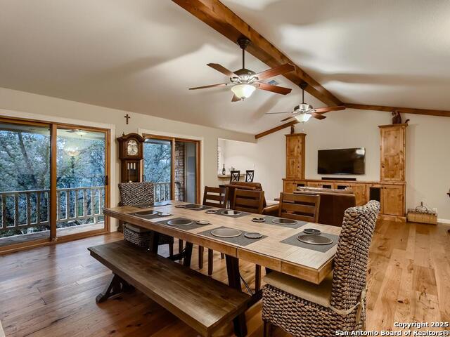 Listing photo id 18 for 320 Remington Dr