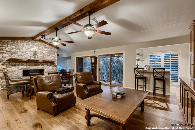 Listing photo id 20 for 320 Remington Dr