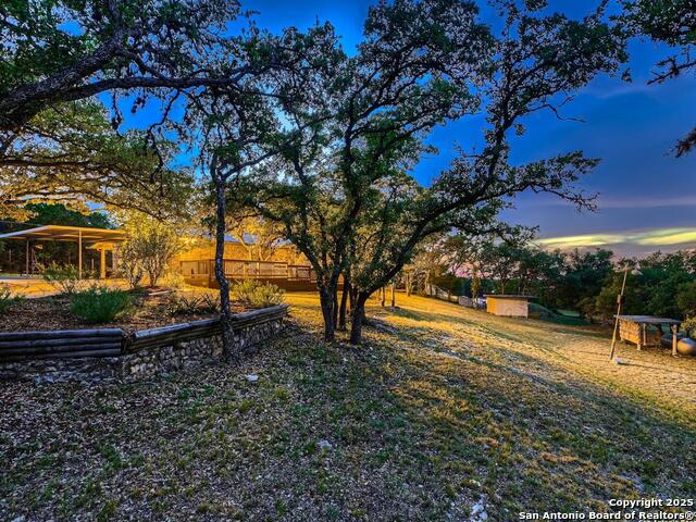 Listing photo id 29 for 320 Remington Dr