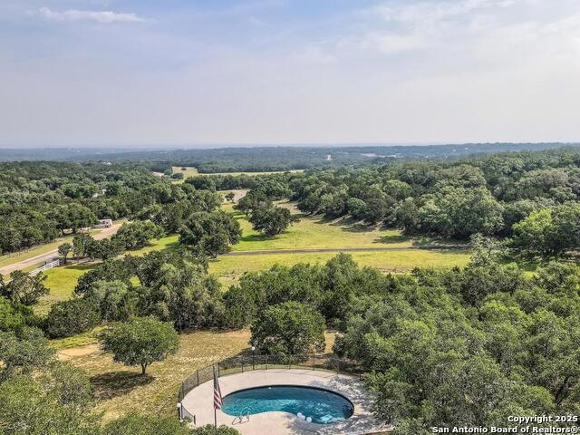 Listing photo id 51 for 320 Remington Dr