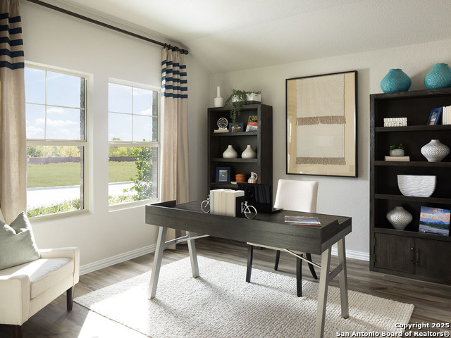 Listing photo id 5 for 883 Black Horse Way