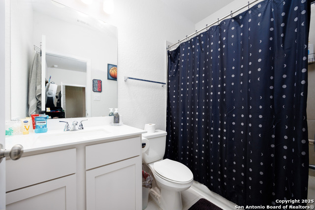 Listing photo id 20 for 807 Swenson Ranch