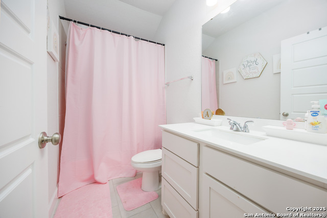 Listing photo id 21 for 807 Swenson Ranch