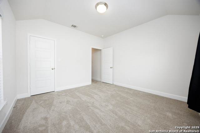 Listing photo id 23 for 807 Swenson Ranch