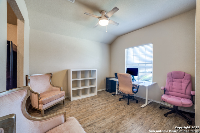 Image 11 of 12 For 2122 Marbach Woods