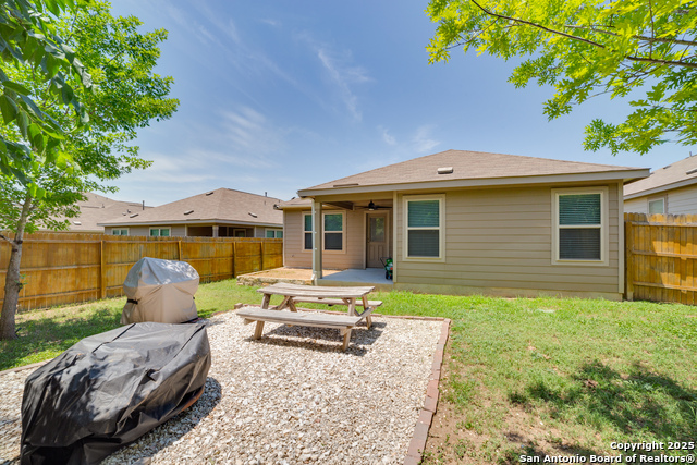 Image 12 of 12 For 2122 Marbach Woods