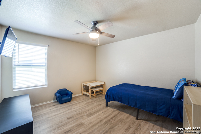 Image 9 of 12 For 2122 Marbach Woods