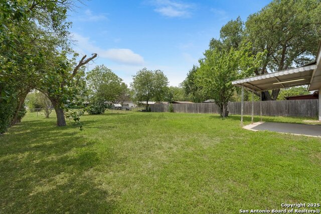 Image 16 of 18 For 202 Hillview Dr