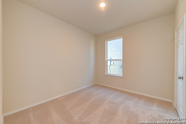 Image 13 of 29 For 13119 Sendero Roble