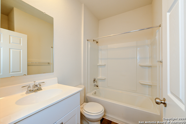 Image 15 of 29 For 13119 Sendero Roble