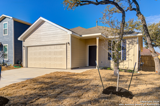 Image 4 of 29 For 13119 Sendero Roble