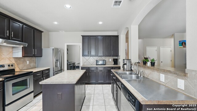 Listing photo id 9 for 10403 Branch Post