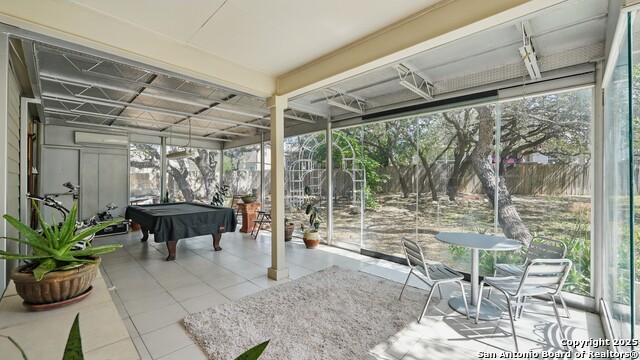 Listing photo id 34 for 10403 Branch Post