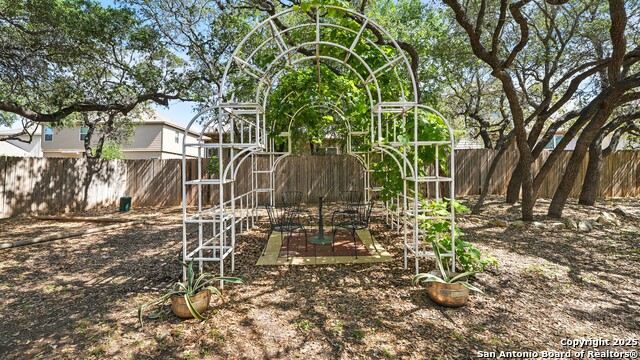 Listing photo id 37 for 10403 Branch Post