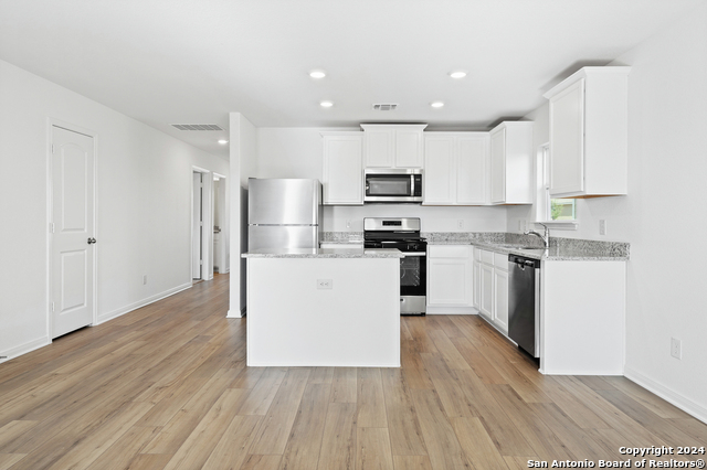 Image 7 of 25 For 11940 Stroud Drive