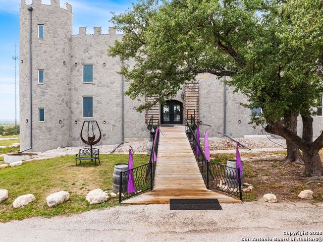 Image 2 of 100 For 101 Durango  