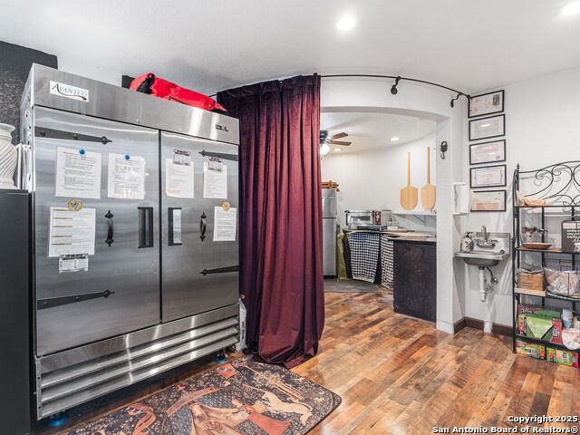 Image 25 of 100 For 101 Durango  