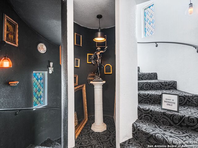 Image 37 of 100 For 101 Durango  