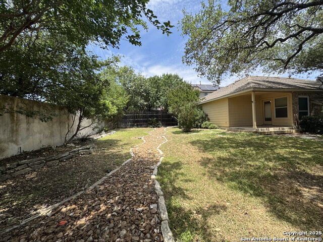 Image 32 of 37 For 20502 Wild Springs