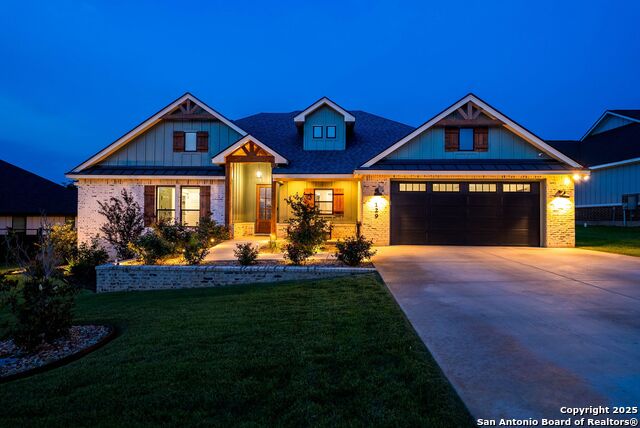 Image 102 of 119 For 129 Magnolia Cir E