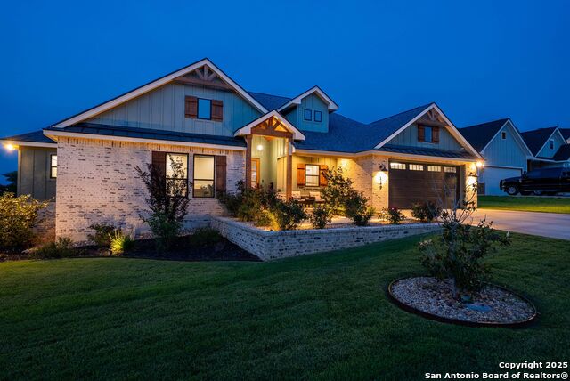 Image 105 of 119 For 129 Magnolia Cir E