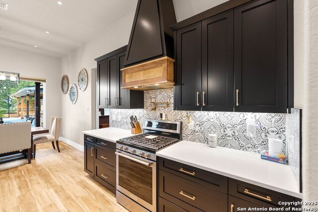 Image 11 of 119 For 129 Magnolia Cir E