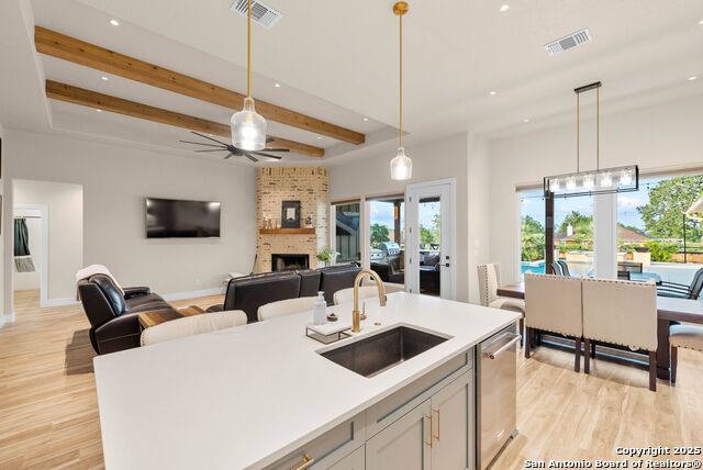 Image 13 of 119 For 129 Magnolia Cir E