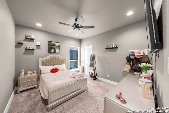 Image 21 of 119 For 129 Magnolia Cir E
