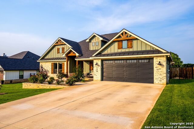 Image 3 of 119 For 129 Magnolia Cir E