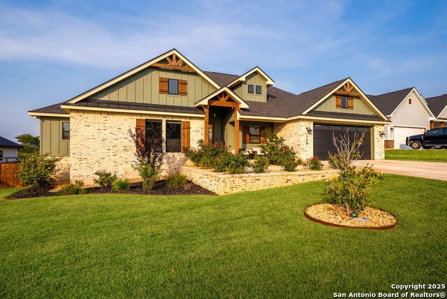 Image 4 of 119 For 129 Magnolia Cir E