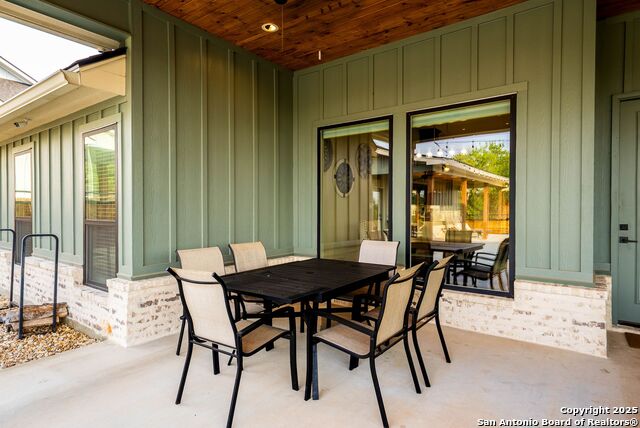 Image 46 of 119 For 129 Magnolia Cir E